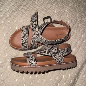 Universal Thread Strapy Sandals
